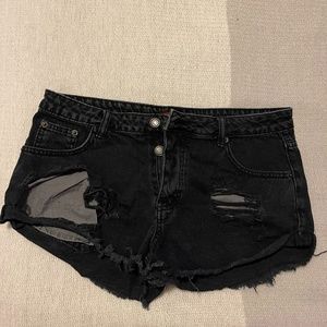 Black Jean Destroyed Button Up Shorts Large 10